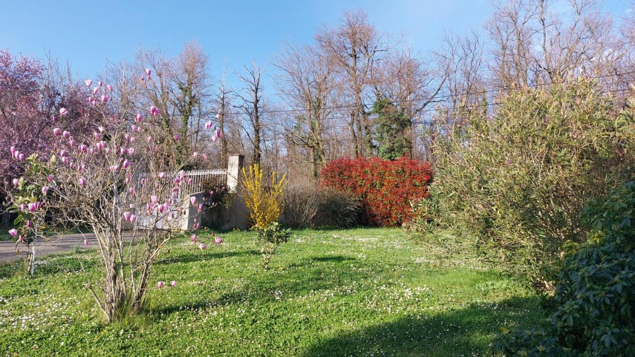 Le Prieure Villa La Motte-de-Galaure Exterior foto