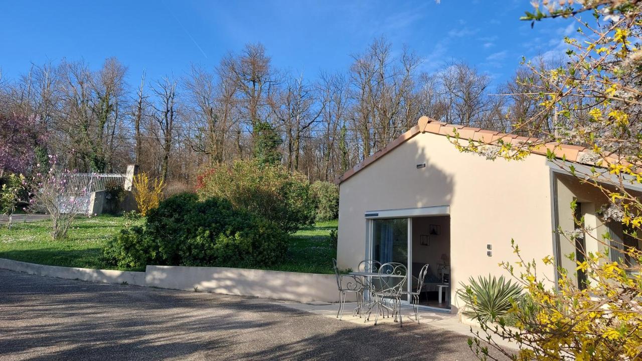 Le Prieure Villa La Motte-de-Galaure Exterior foto