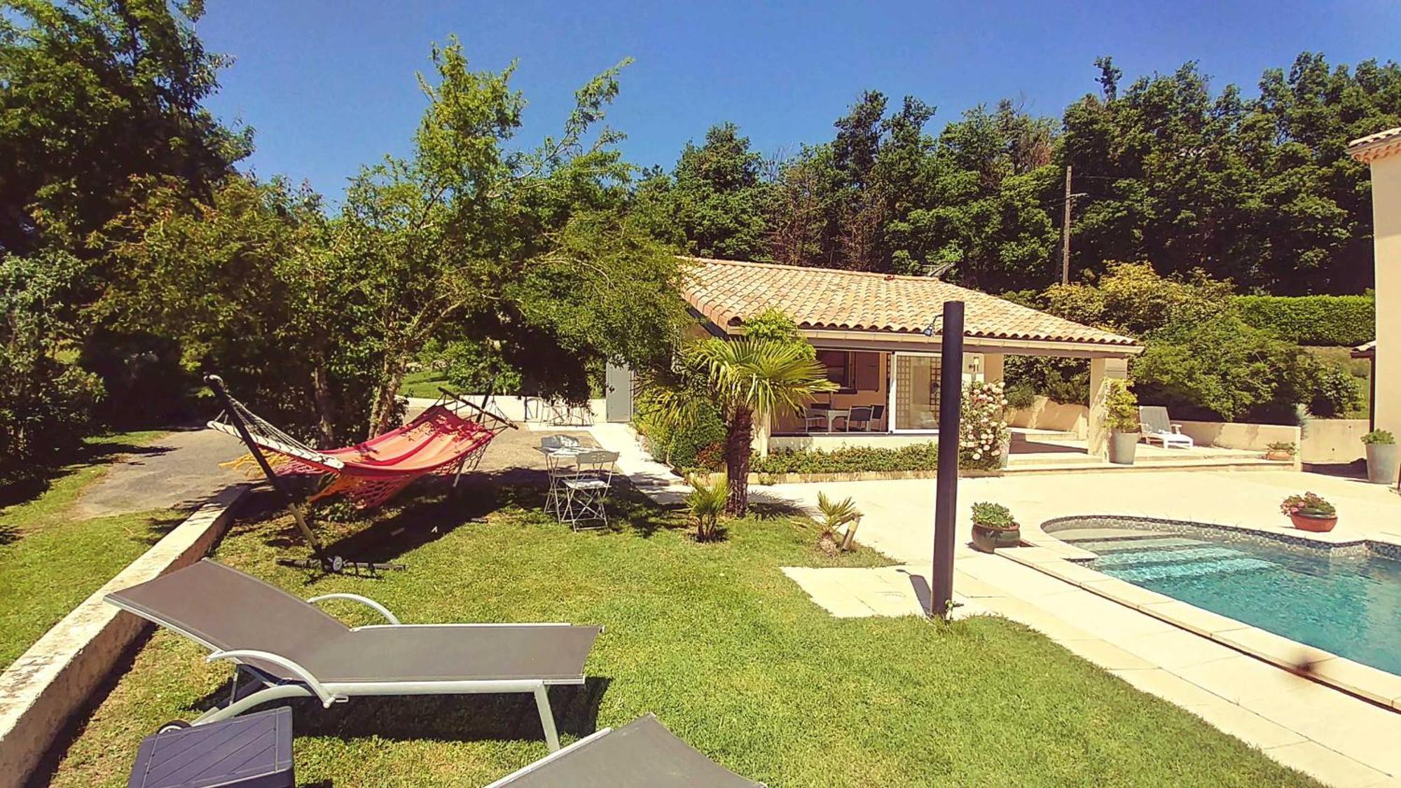 Le Prieure Villa La Motte-de-Galaure Exterior foto